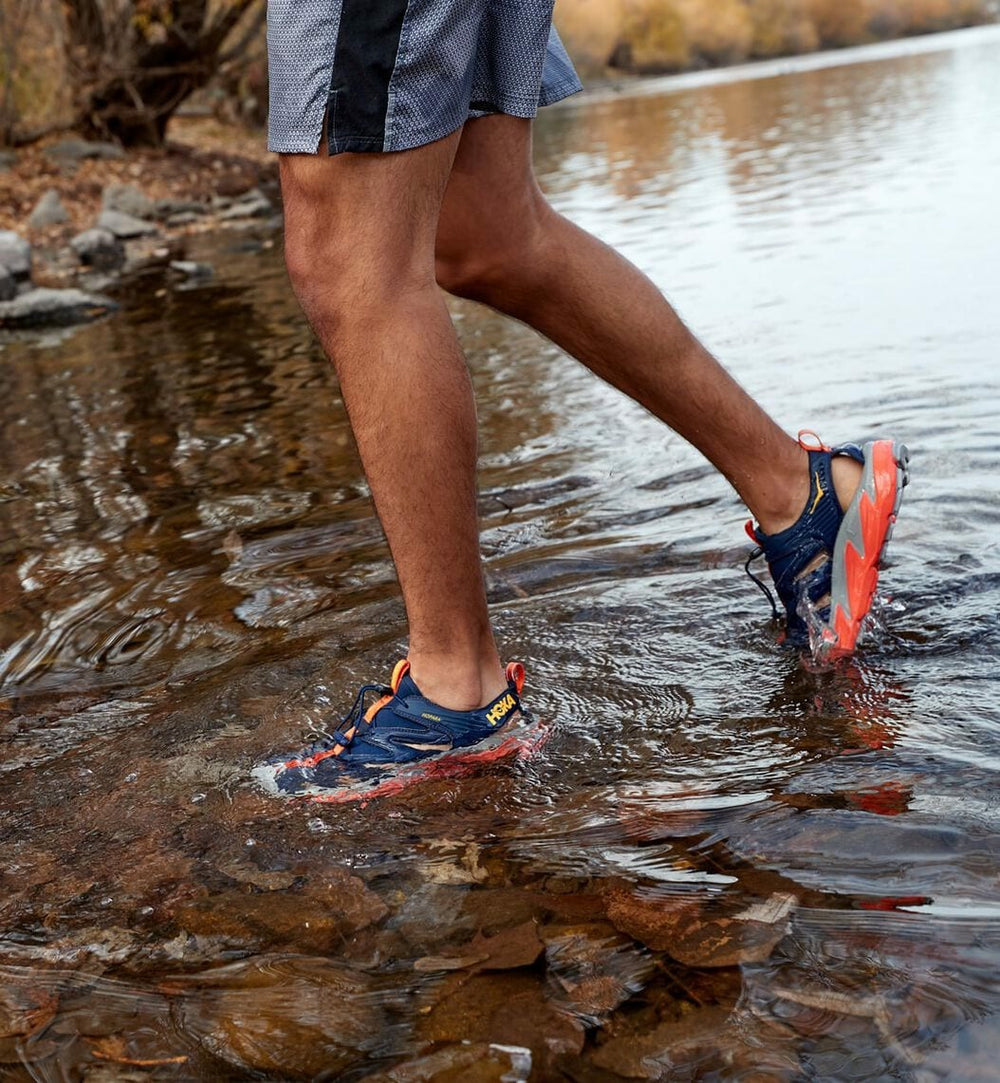 HOKA|Men's Hopara Black Iris / Mandarin Red