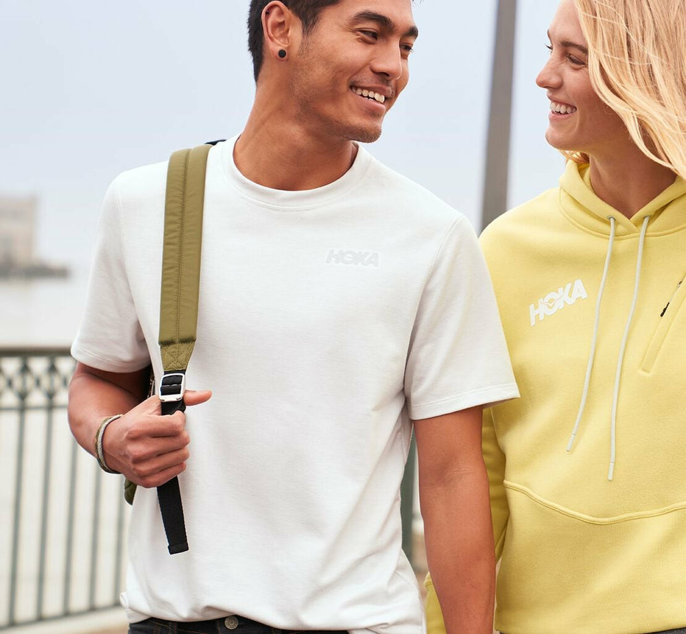 HOKA|Men's Lifestyle Tee Nimbus Cloud