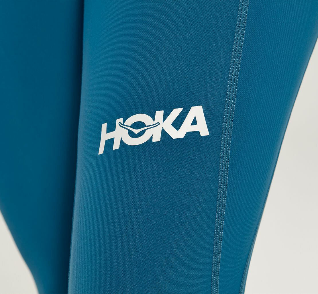 HOKA|Women's Performance Crop Tight Moroccan Blue
