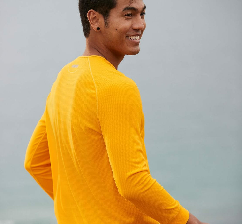 HOKA|Men's Performance 3/4 Sleeve Saffron
